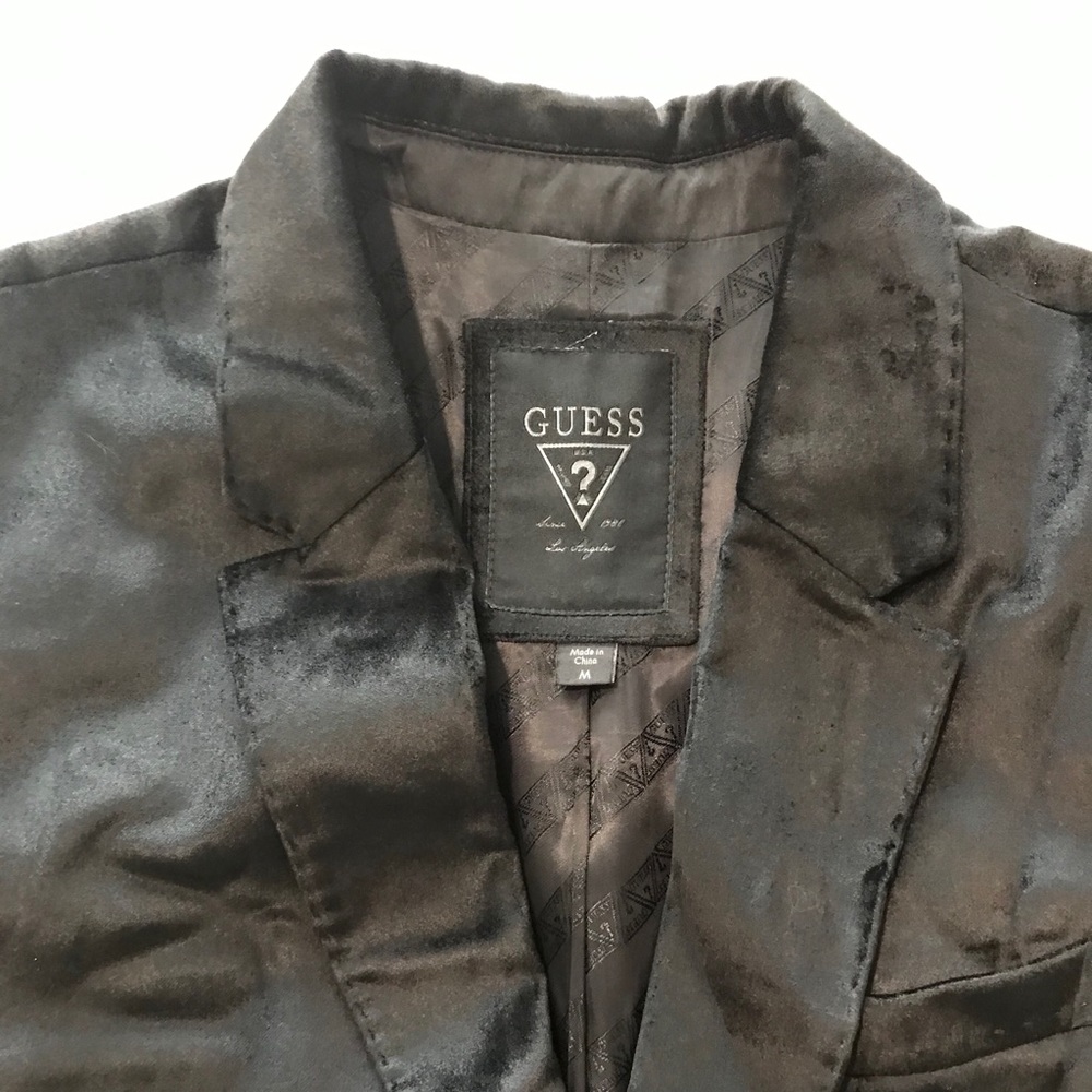 Guess Men’s Velvet Blazer